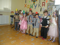 Brest Synagogue with Children Wearing Chef Hats, 2004